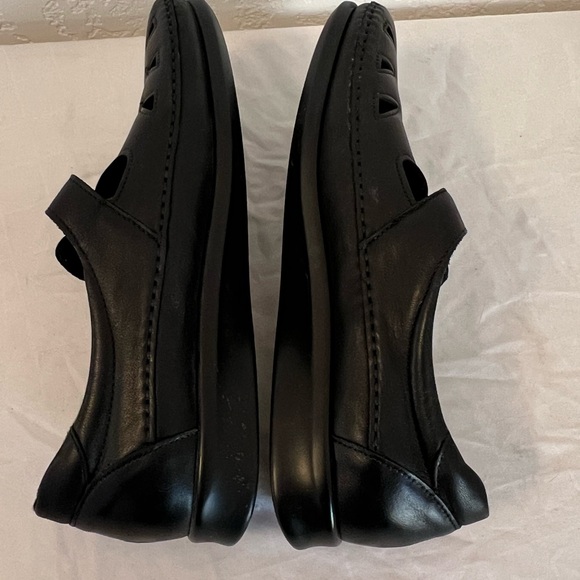 SAS Tripad Comfort Roamer Black Leather Cutout Shoes Womens 11.5N EUC‎ Narrow - Picture 3 of 7
